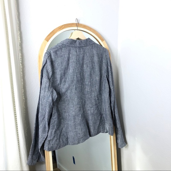 Eileen Fisher linen railroad stripe blazer - Picture 6 of 8